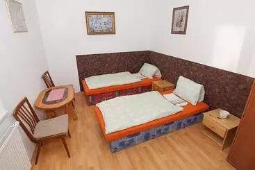 Majatalo Klub U Námořníka