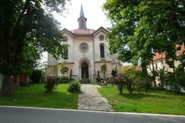 Szálló Hostinec U Janatů S Ubytováním