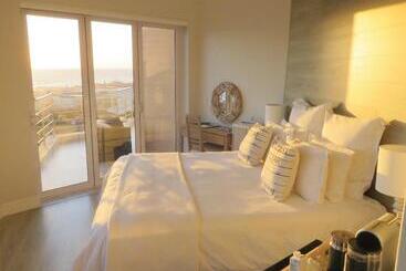 Пансион Gull On The Bay Boutique Guest House