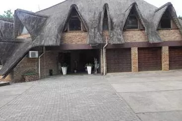 Aamiaismajoitus (B&B) Marrob Lodge