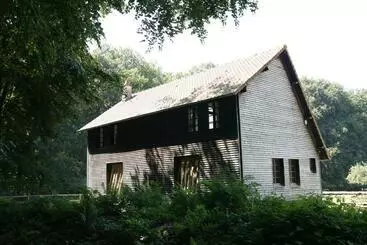 Aamiaismajoitus (B&B) Château De Miromesnil