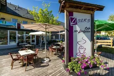 Bed and Breakfast Pension Zuser