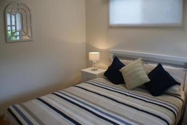 צימר Tinaroo Sunset Retreat