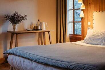 בית מלון כפרי Auberge Le Moulin De Léré Restaurant Frédéric Molina 1 étoile