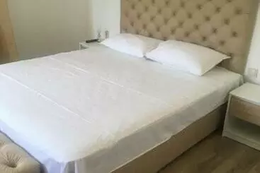 ペンション Guest House Rest