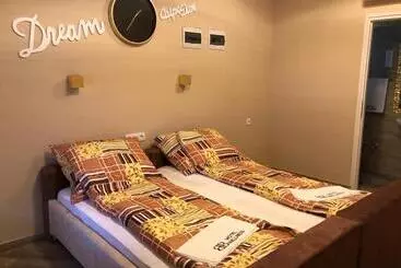 Pensjonat Barna Bár Motel&apartman