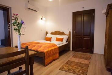 פנסיון Maushaus