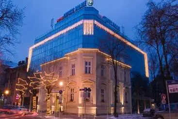 Отель Crystal Palace Boutique