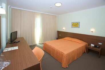 Jeravi Beach Hotel   All Inclusive