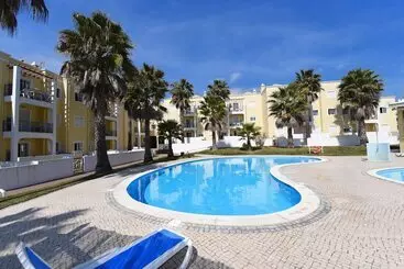 Praia Da Lota Resort - Beachfront Apartments