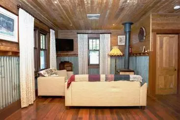 ベッドアンドブレックファースト Colby Cottages, Wooragee Near Beechworth