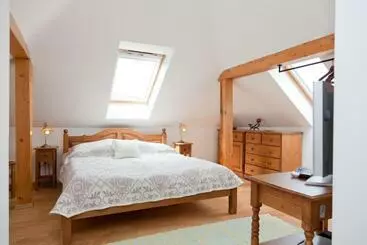 ホテル Somogy Kertje üdülőfalu és étterem