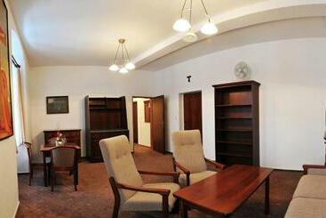 Pensió Klášter Hejnice Vzdělávací, Konferenční A Poutní Dům