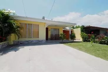 アパートホテル Villa Cocos 36