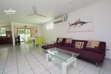 Huoneistohotelli Villa Cocos 36