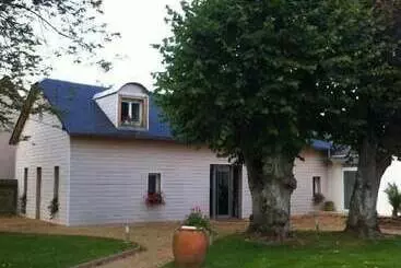 Bed and Breakfast Le Petit Manoir