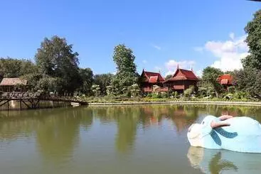 Hotel Baan Thai Resort
