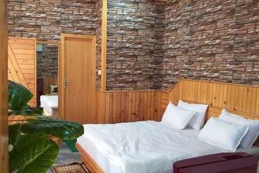 Hotel Mall Palace, Pithoragarh