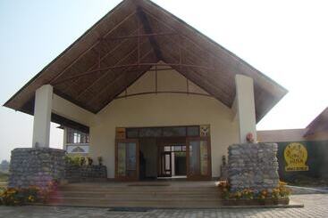 Hotel Musa Jungle Retreat