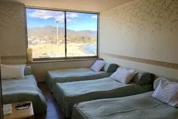 Hotelli Shirahama Mariner