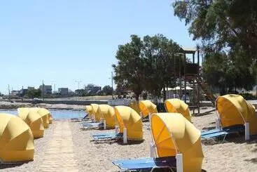 Отель Serita Beach