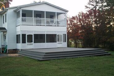 The Chandler House Bed And Breakfast