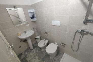 بنسيون Affittacamere Minerva