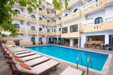 Hôtel Pela Maria