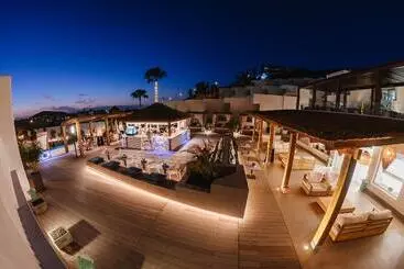 アパートメント Ohasis Boutique Suites