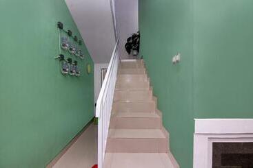 Hotel Oyo 2808 D Residence Syariah