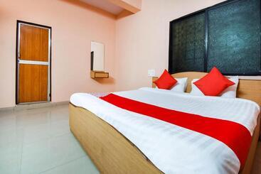 Hotell Oyo 69814  Chandani