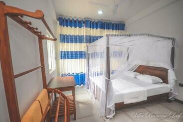 פנסיון Villa Banana Leaf