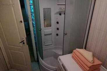 هتل آپارتمان Jūrmala Beach