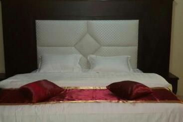 Aparthotel الماسة ينبع