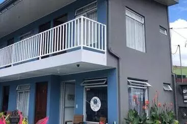 Aamiaismajoitus (B&B) Alicia