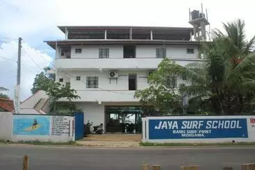 Hotel Jayanthi Surf Dreams