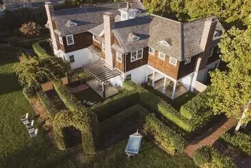 ベッドアンドブレックファースト The Reform Club