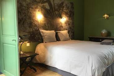 ペンション Rouge Maison