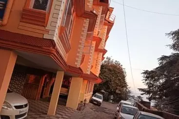 Hotel Goroomgo King Palace Shimla