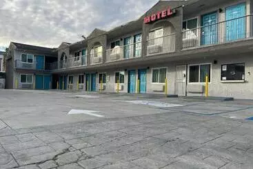 ホテル Palm Inn