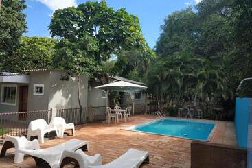 بنسيون Pousada Falls Park