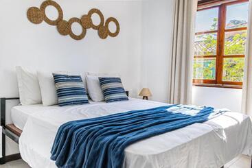 ユースホステル Tucanos Búzios