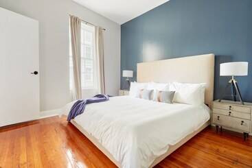 Apart Hotel Sonder Baronne Manor