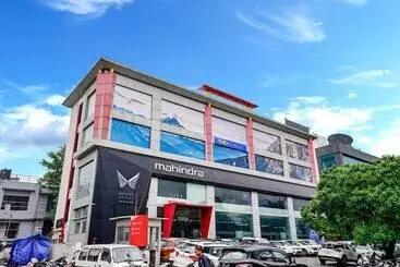 Fabhotel Lotus I