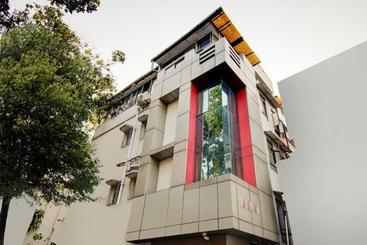 Szálloda Fab Dovers Inn