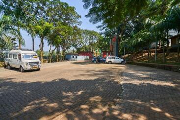 Hotel Monteria Resort