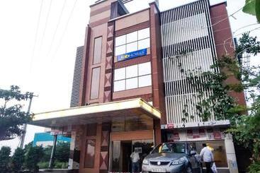 Fabhotel Nestlay Rooms Oragadam