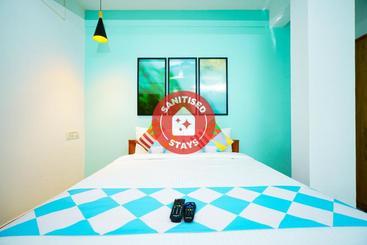 Hotel Oyo Flagship 76410 Ettukattil Arcade