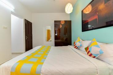 Hotel Oyo Flagship 76411 Iqbal Apartments