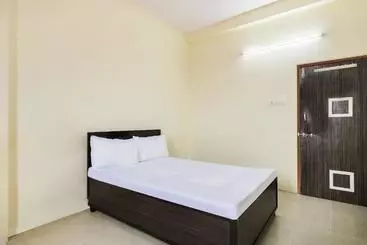 Hotel Vaccinated Staff  Spot On 47617  Suraj Vatika
